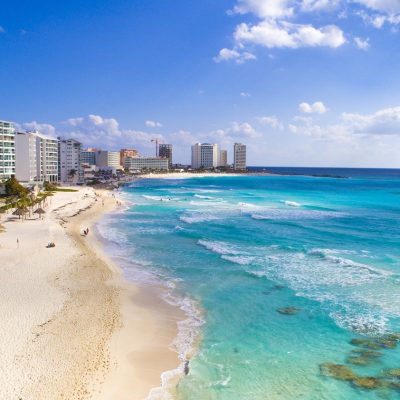 Cancún começa a cobrar taxa ambiental